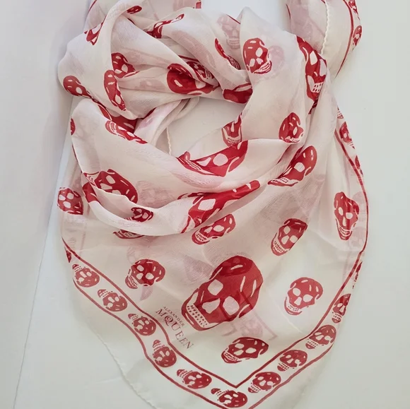 Alexander McQueen Skull Silk Scarf White Red - Picture 4 of 7